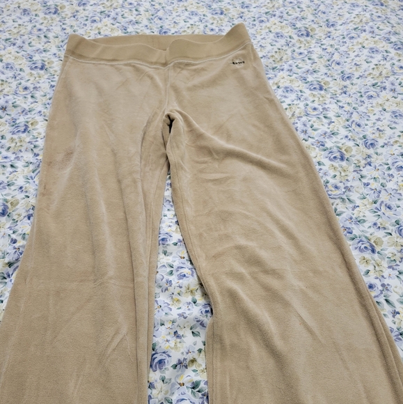 Aritzia Beige tracksuit Size XS - Picture 8 of 12